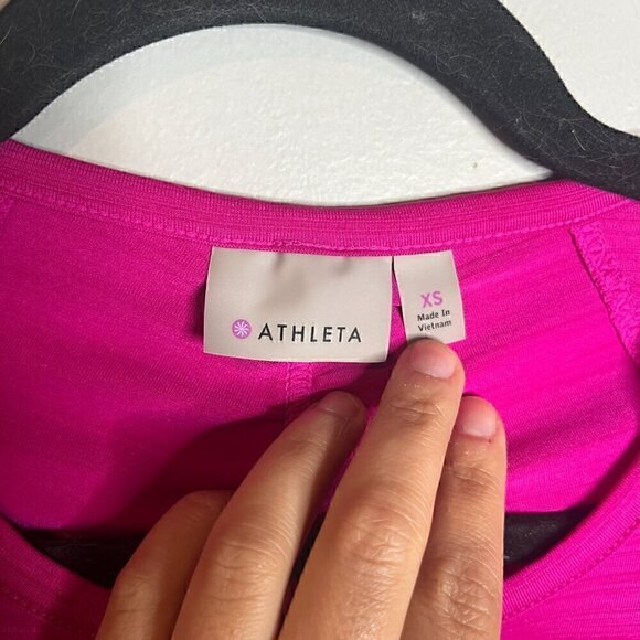Athleta Pacifica UPF 2 tank top in Paradise Pink - Picture 4 of 6